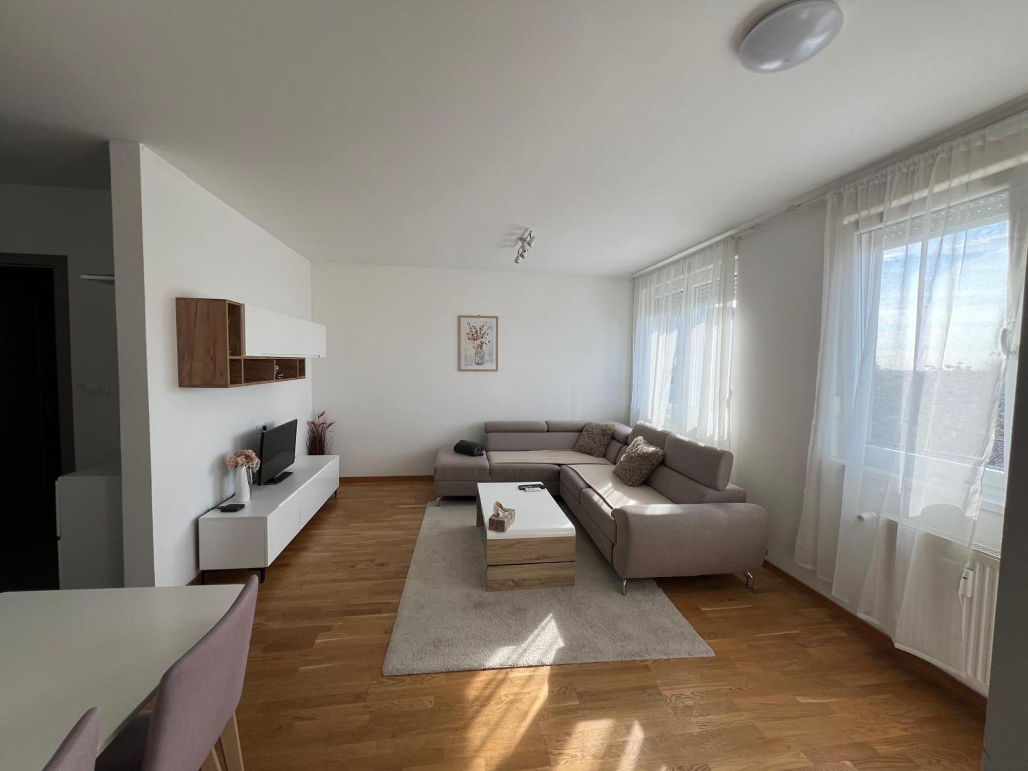 Cozy Apartment Anna Subotica Buitenkant foto
